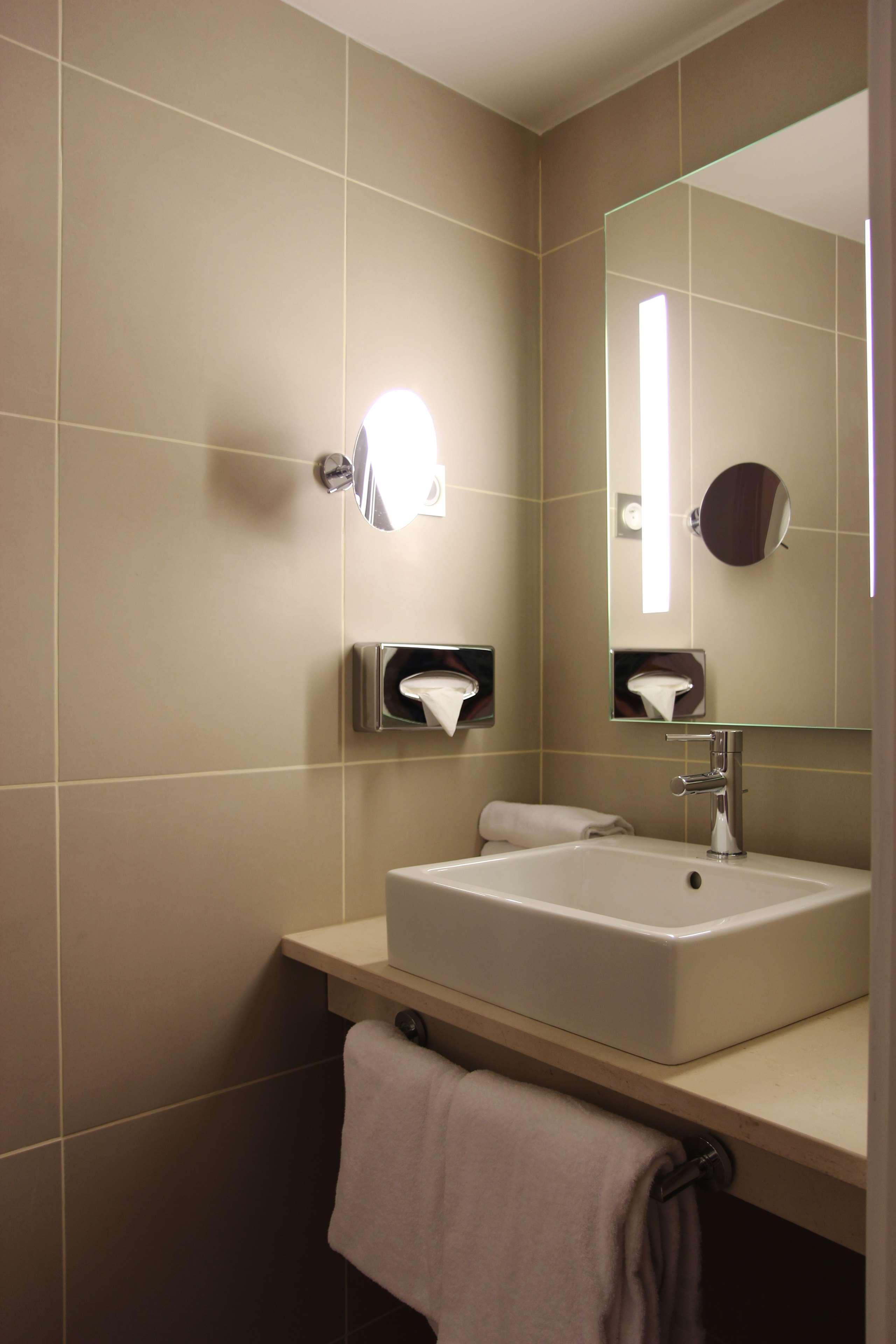Best Western Hotel Opera Drouot Париж Екстериор снимка
