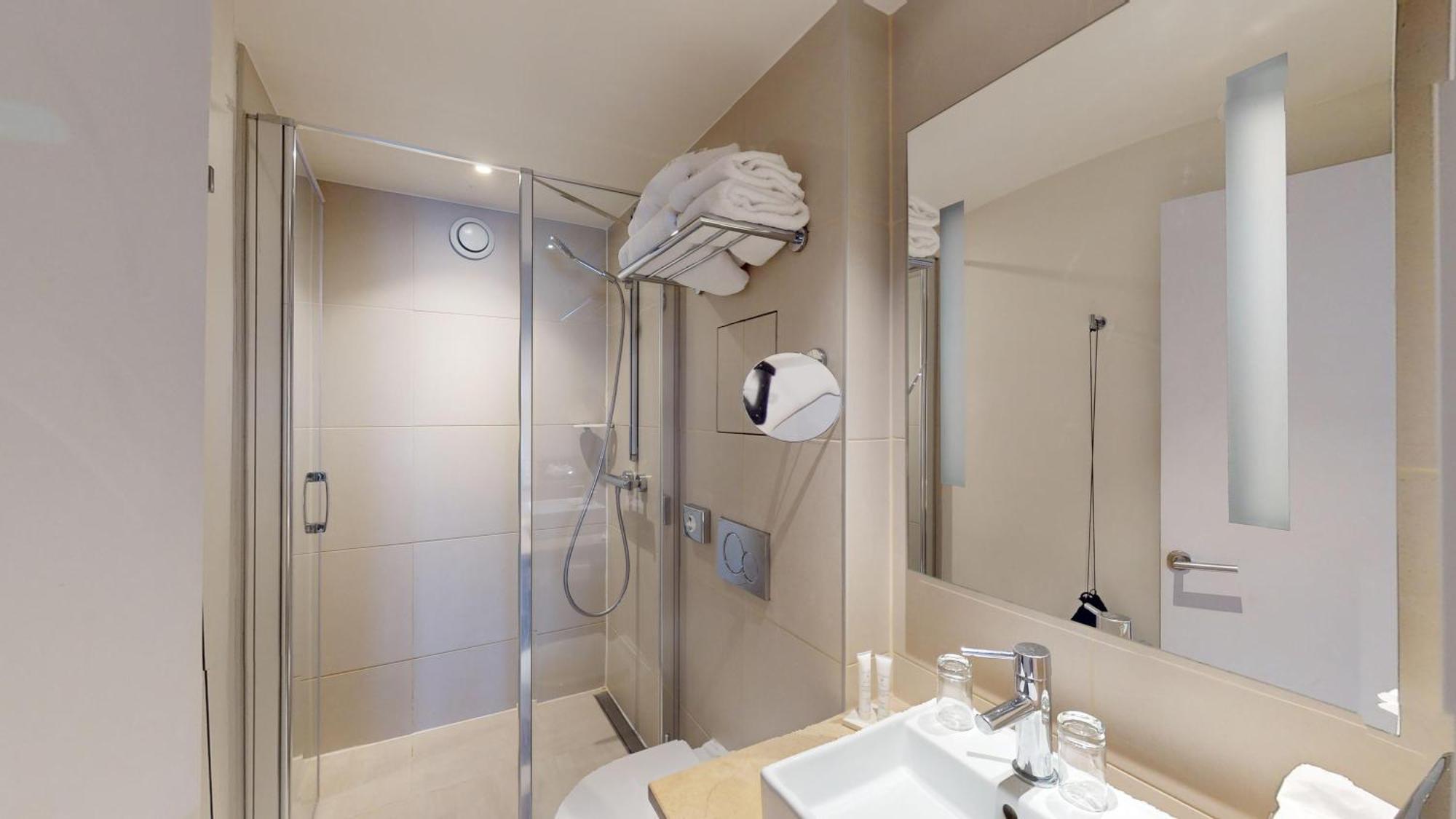 Best Western Hotel Opera Drouot Париж Екстериор снимка